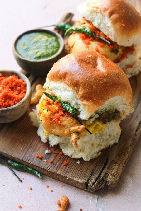 Vadapav